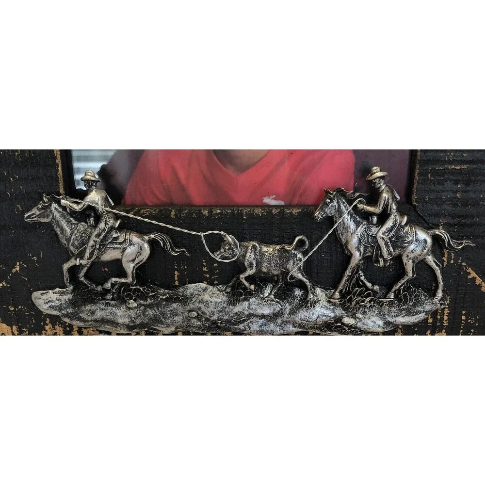 Western Moments‎ Photo Frame Wooden 7x5” Metal horses cowboys Outside 10x9 NIB